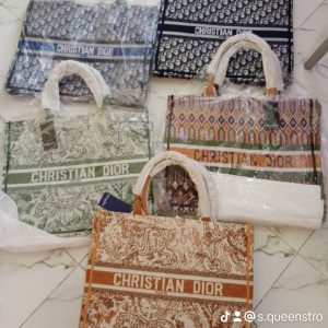 Ladies' Handbags