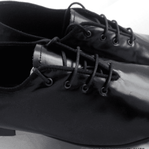 Black Mirror polished leather